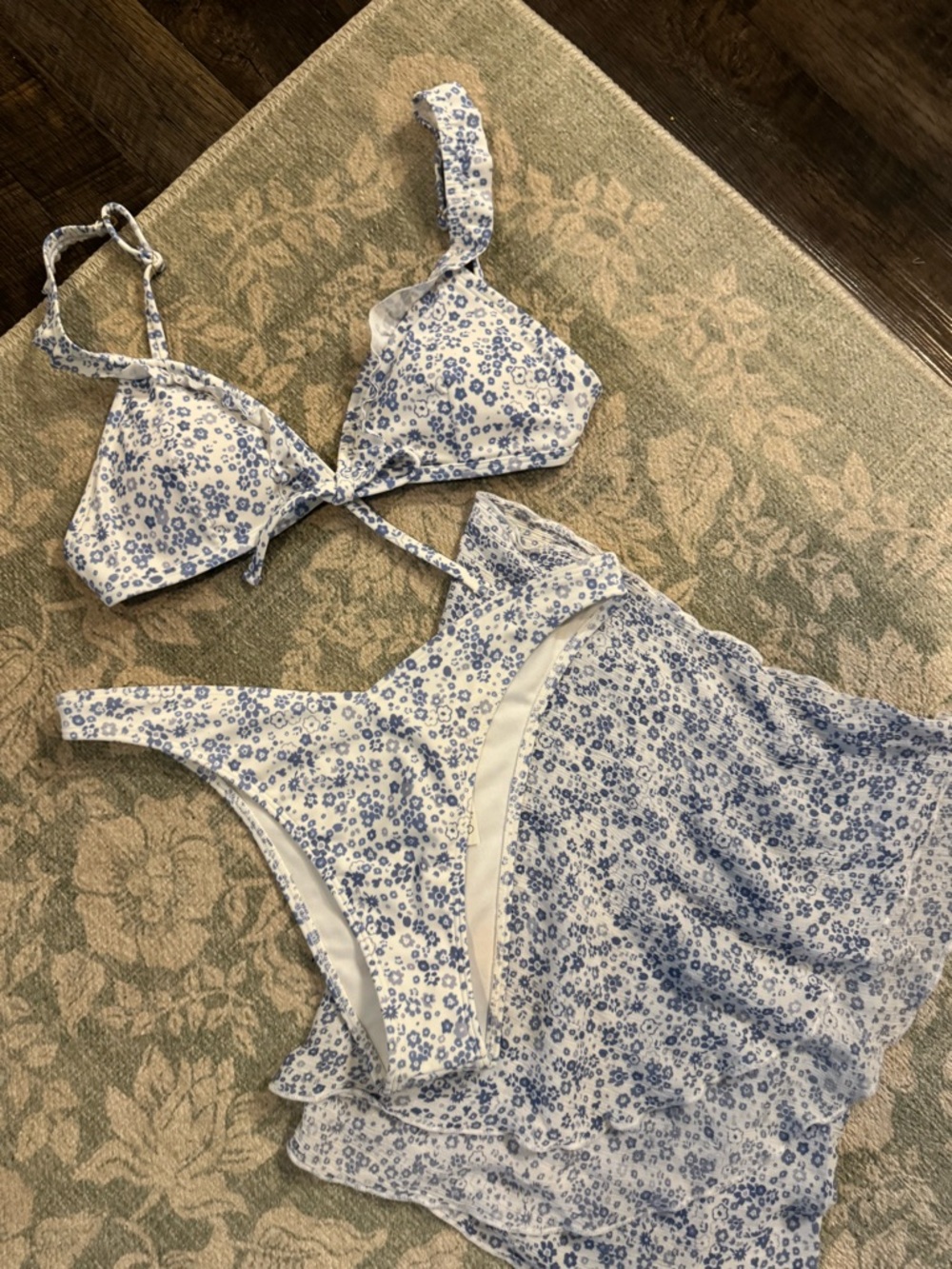 Hollister - Blue + White Floral Bikini Set